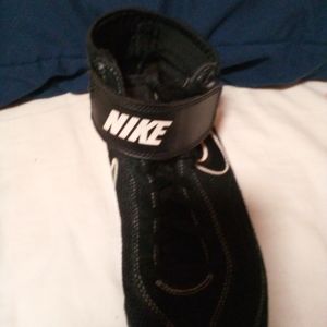 Nikes and New balance size 7